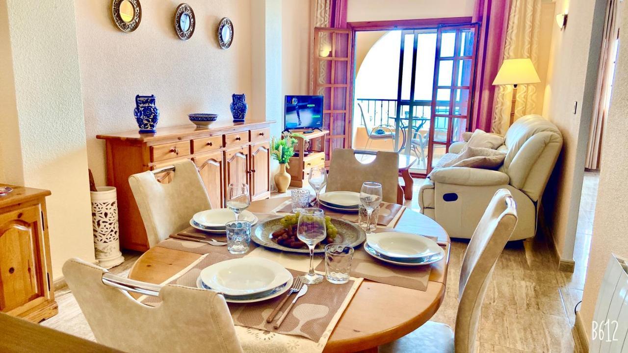 Beautiful Apartment Near Lamata Beach With Panorama Sea View!!! ตอร์เรเวียคา ภายนอก รูปภาพ