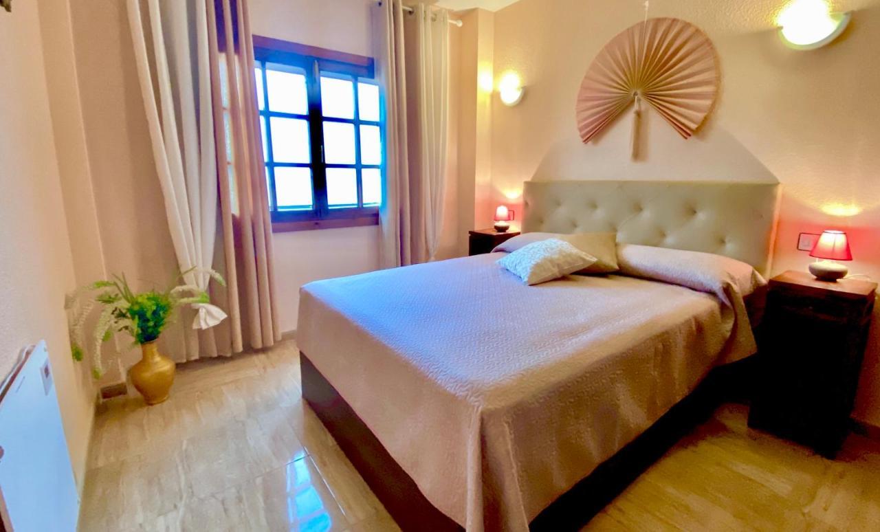 Beautiful Apartment Near Lamata Beach With Panorama Sea View!!! ตอร์เรเวียคา ภายนอก รูปภาพ